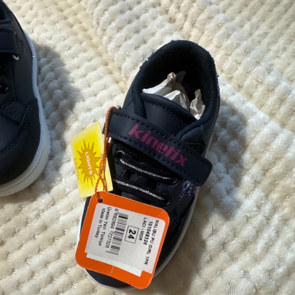 NWT glitter purplish/blue toddler sneakers shoes in size 24 - Picture 3 of 4